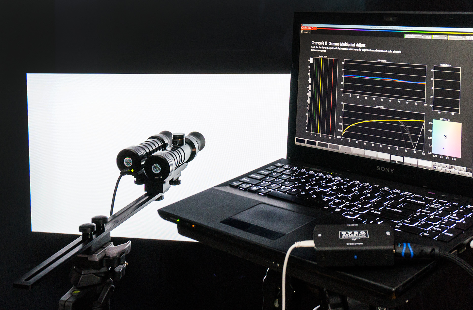 Colorimetry Research CR100/CR250RH /CR300RHに関する製品情報Edipit